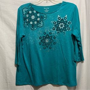 Turquoise quarter length tee 🟦